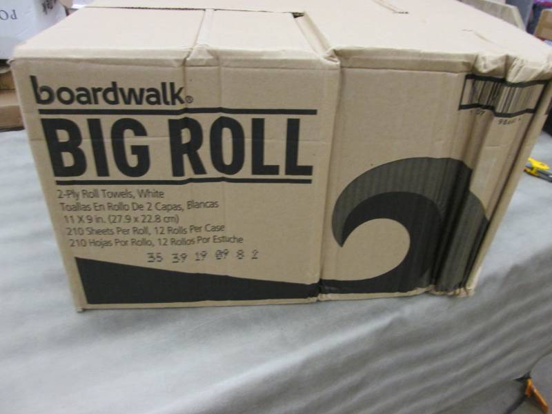 lot 73 image: Boardwalk Big Roll 2 -ply Roll Towe...