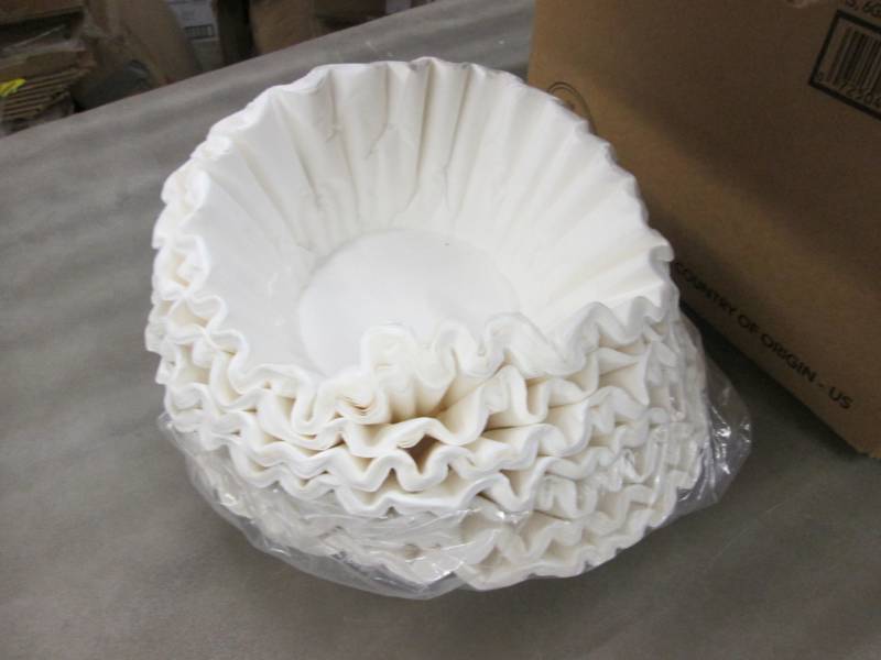lot 117 image: Case of Bunn Coffee Filters 6 Gallo...