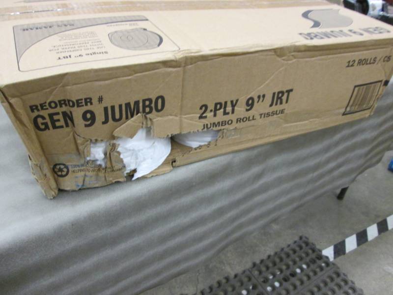 lot 119 image: Damaged Case of Gen 9 Jumbo Roll Ti...