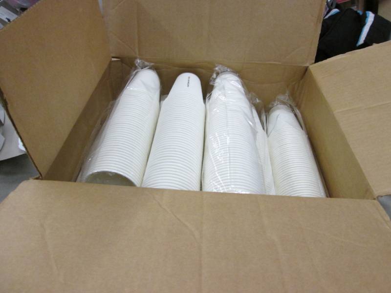 lot 132 image: Partial Case Dixie 12 oz Insulated ...