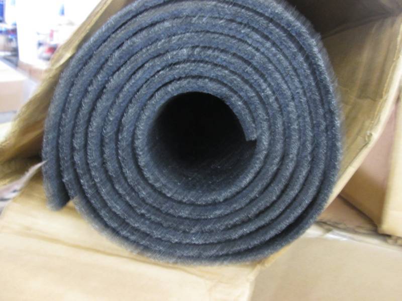lot 206 image: Guardian EcoGuard Diamond Floor Mat...