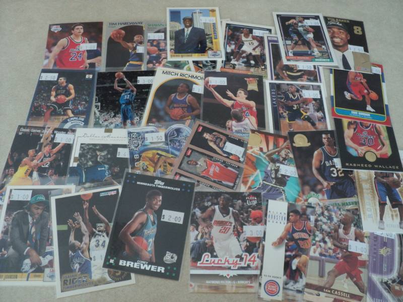30 Basketball Rookie Cards...