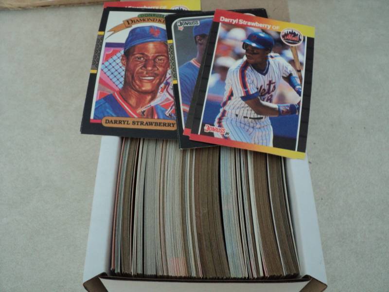 Box of Darryl Strawberry Cards...