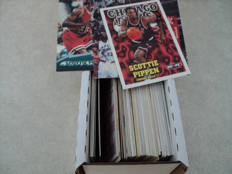 100 Scottie Pippen Cards...