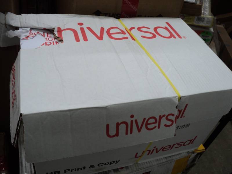 Universal 5000 Sheets 8.5 x 11 Whi...