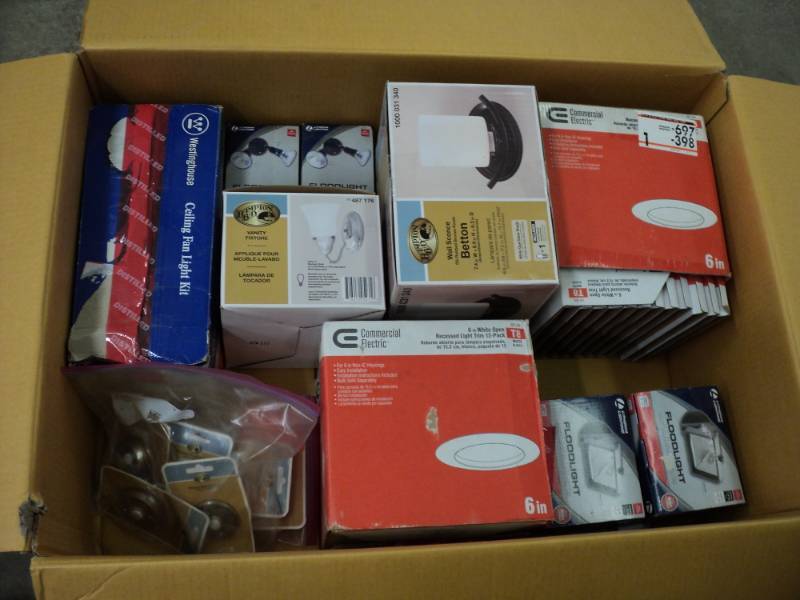 Assortment of Lights see all pictu...