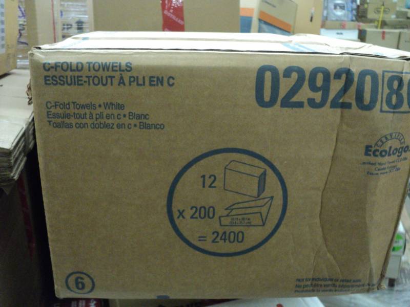 Box of 2400 Scott C-Fold Paper Towe...