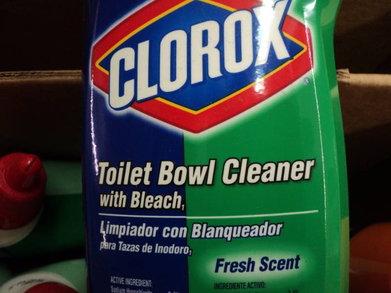6 Bottles Clorox Toilet Bowl Cleane...