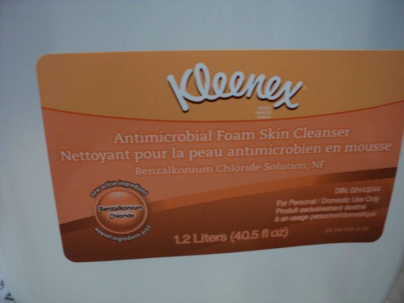 2 Bottles Kleenex Foam Skin Cleanse...