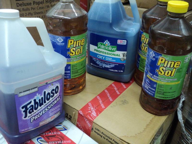 3 Bottles- 60 oz each Pine Sol, 12...