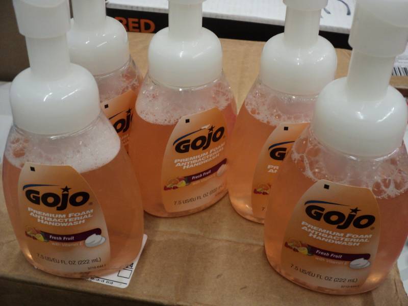 5 Bottles GOJO Handwash...