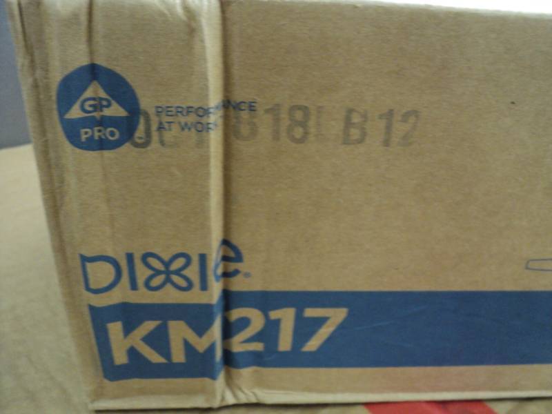 Dixie Box of 1000 Medium Weight Pla...
