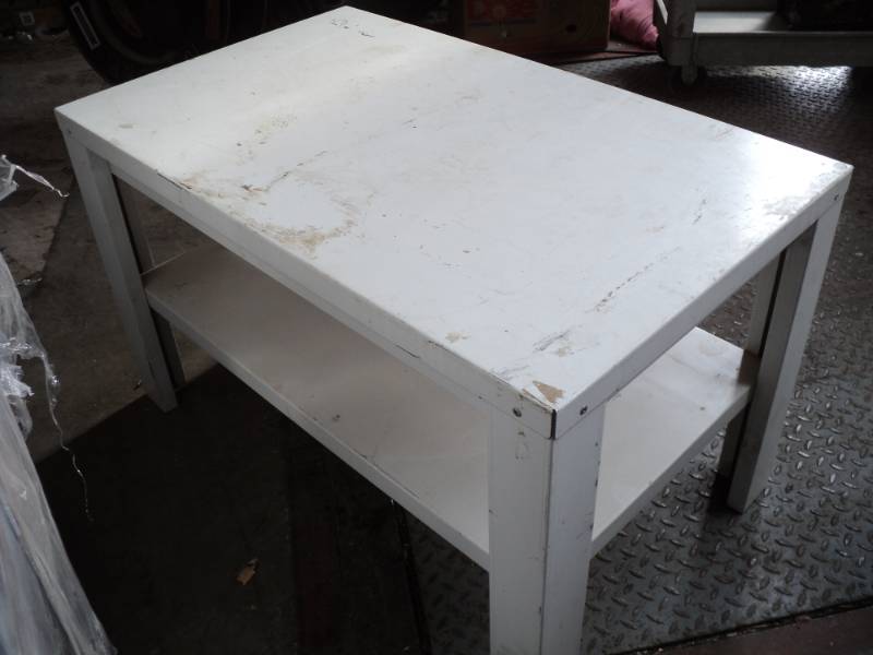 White Metal Table 40 x 24 x 24...