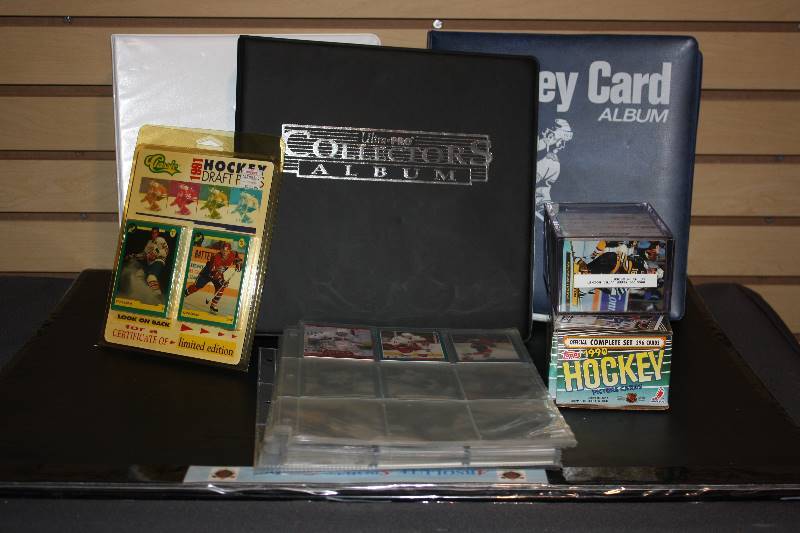 lot 40 image: Hockey Card Lot