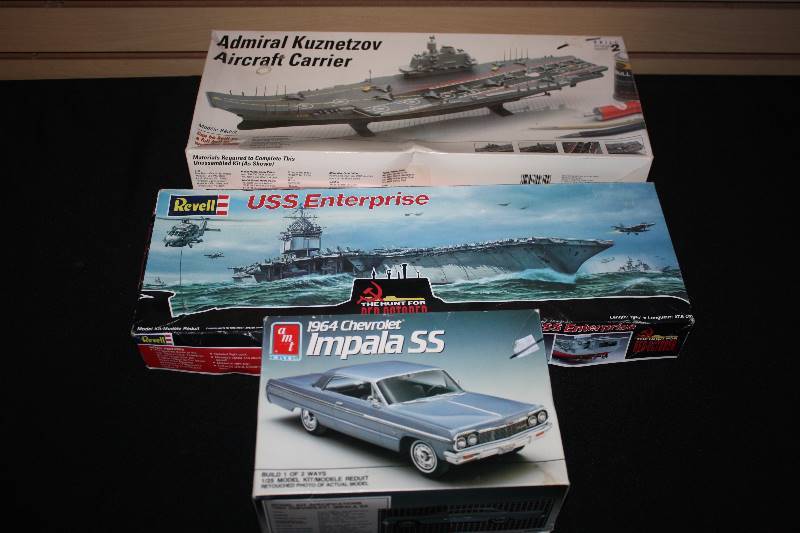 lot 85 image: Lot of 3 Models 2 Battleships 1 Car