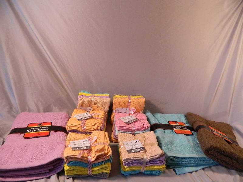 lot 35 image: 51 New Towels