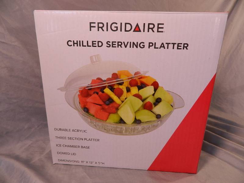 lot 39 image: New Frigidaire Chilled Serving Platter