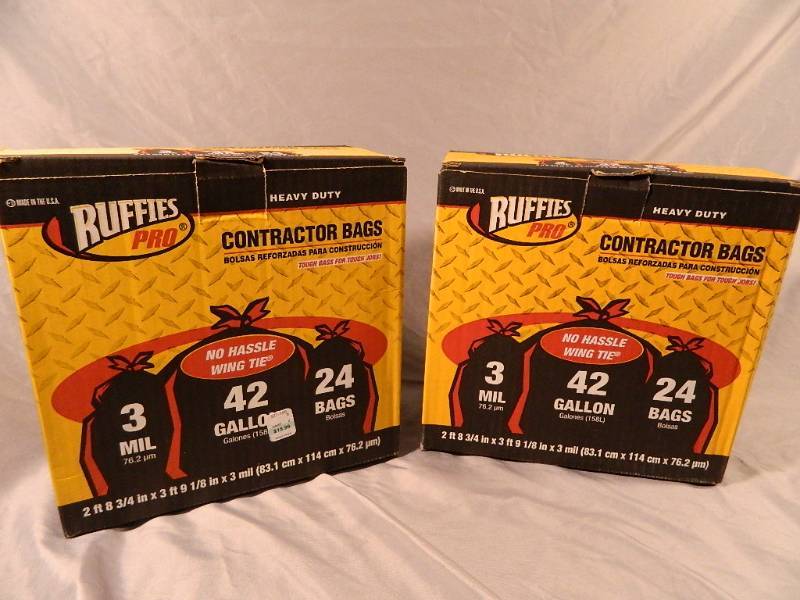lot 58 image: 2 New Boxes of Contractor Bags