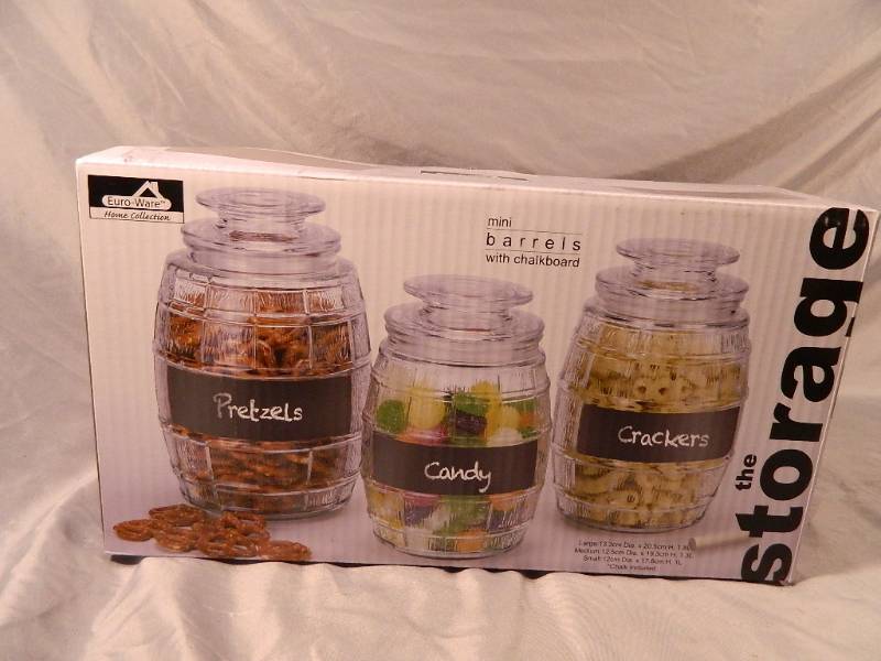 lot 75 image: New Glass Barrel Set with Chalkboard