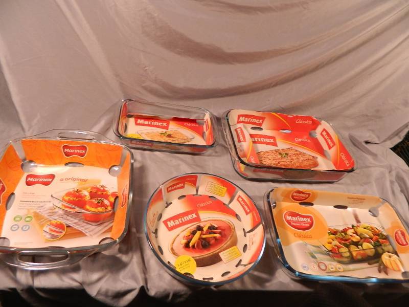 lot 80 image: 5 New Marinex Glass Baking Dishes