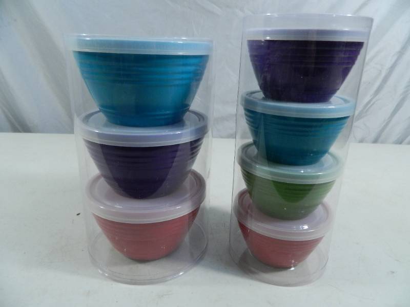 lot 87 image: 2 New Bowl Sets with Lids