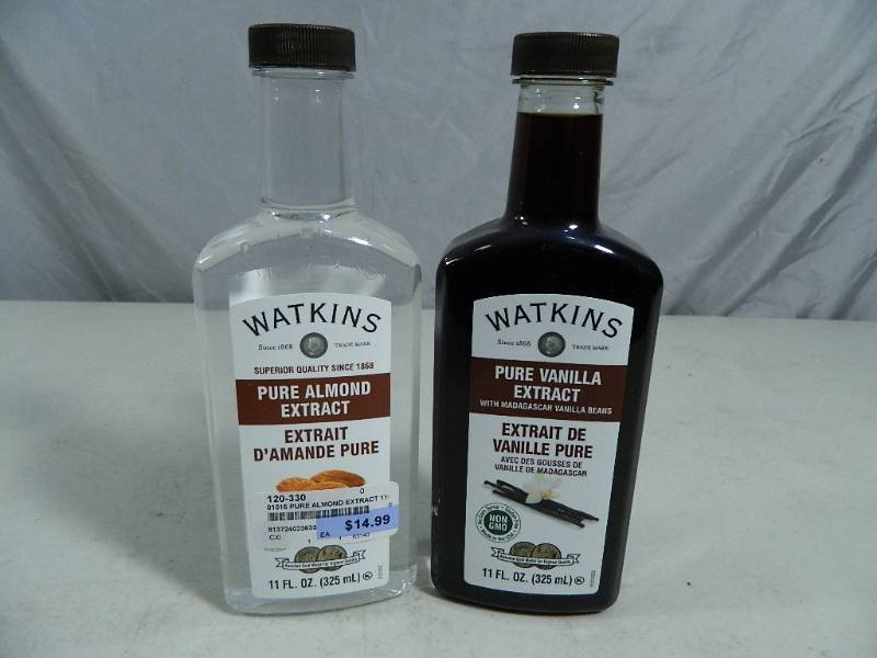 lot 107 image: 2 New Large Bottle of Watkins Extracts