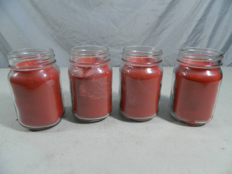 lot 120 image: 4 New Glass Mason Jar Candles