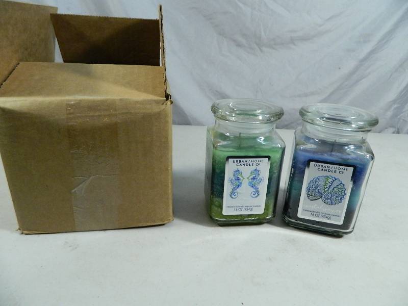 lot 123 image: 6 New Urban Candles
