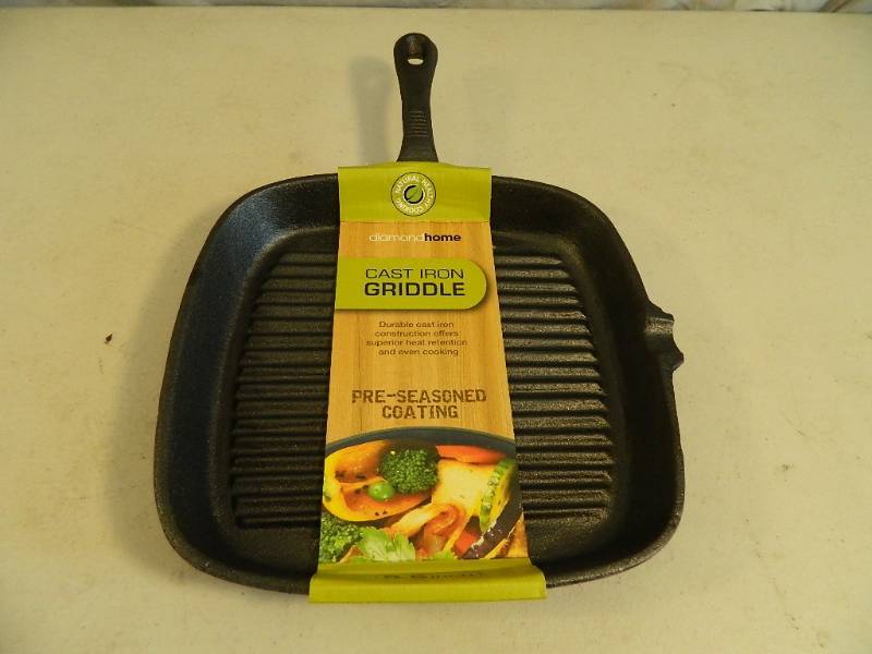 lot 151 image: New Cast Iron Griddle