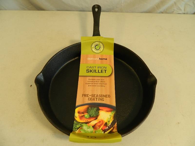 lot 152 image: New Cast Iron Skillet