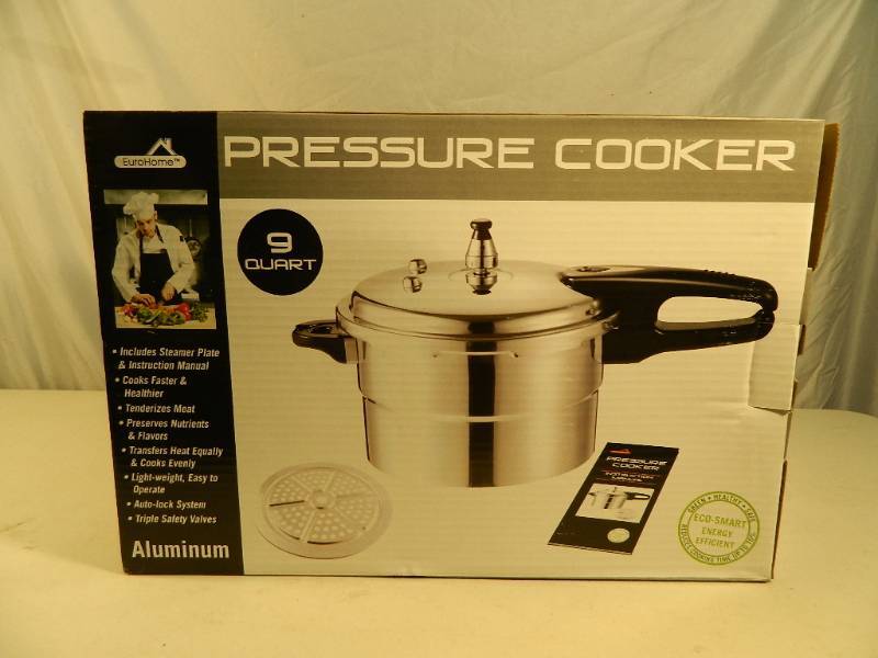 lot 220 image: New 9 Quart Pressure Cooker