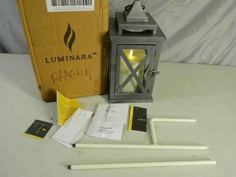 lot 27C image: New Luminara Flameless Candle with Lantern
