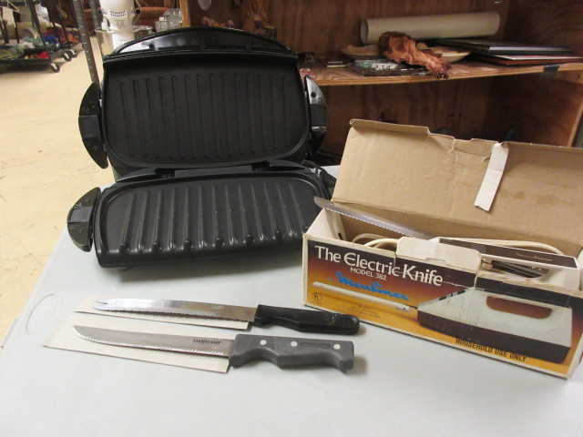 lot 623 image: GRILLING AND CARVING