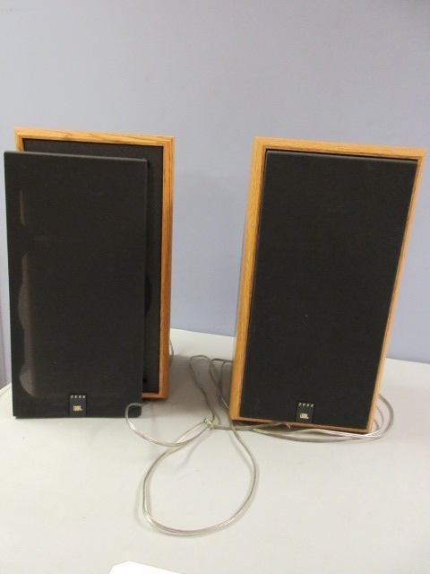 lot 665 image: JBL SPEAKERS