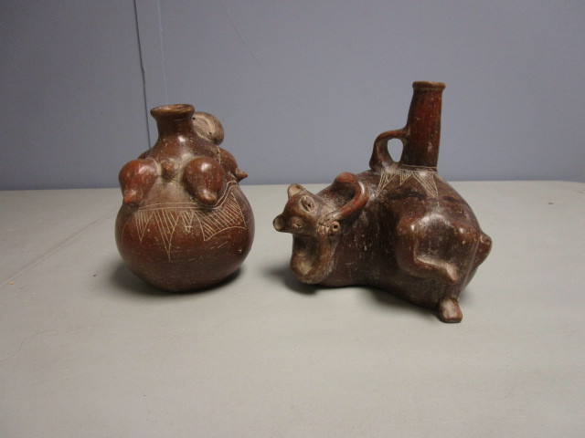 lot 700 image: TERRA COTTA PRIMITIVE ART