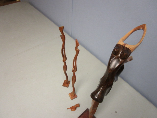 lot 711 image: CUBAN WOODEN STATUES