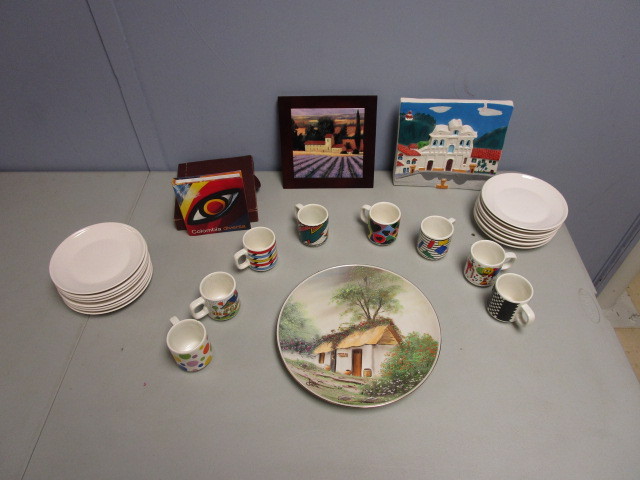 lot 738 image: COLUMBIAN KITCHEN ACCESSORIES