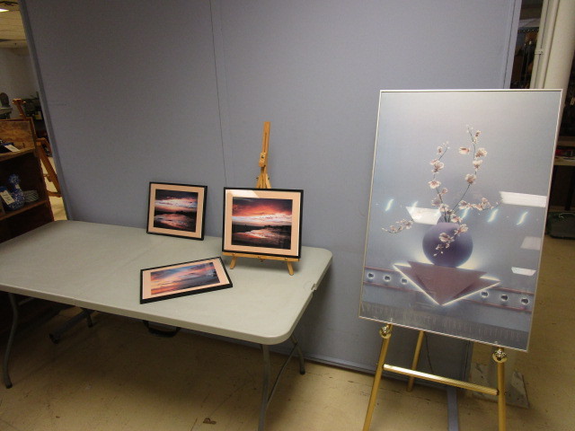 lot 763 image: ORCHID PRINT AND SUNRISE PHOTOS