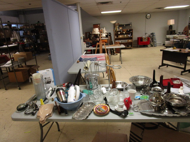 lot 781 image: MISC. KITCHEN AND HOUSEHOLD TOOLS AND UTENSILS AND NEW PHONE SYSTEM