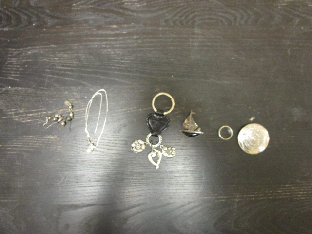 lot 786 image: STERLING, MARCASITE, ONYX AND BRIGHTON JEWELRY