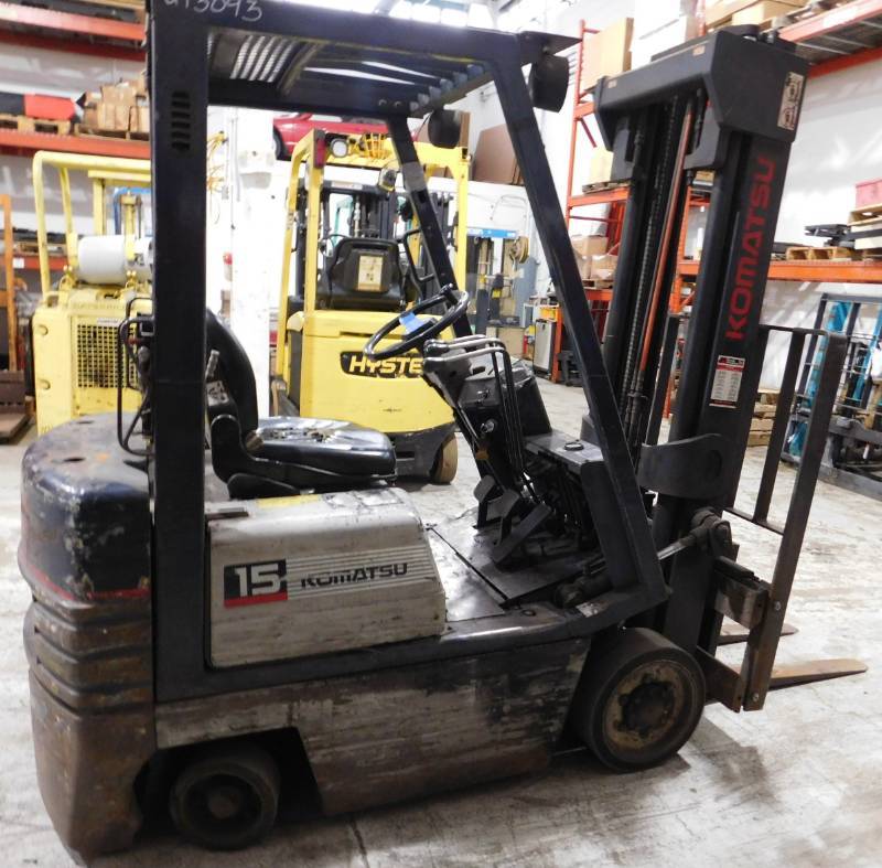 lot 3 image: 1996 Komatsu FG15 Forklift