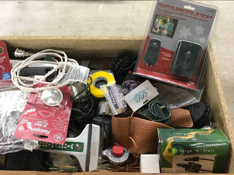 lot 54 image: Misc Items