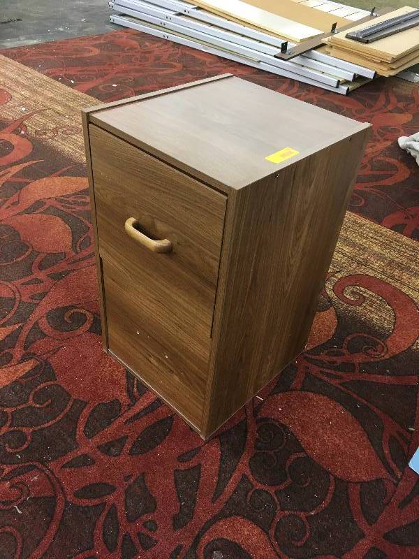 lot 66 image: Drawer