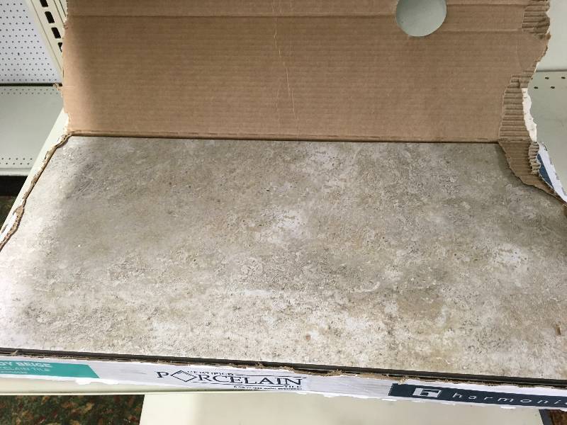 lot 83 image: Sandy Beige Porcelain Tile