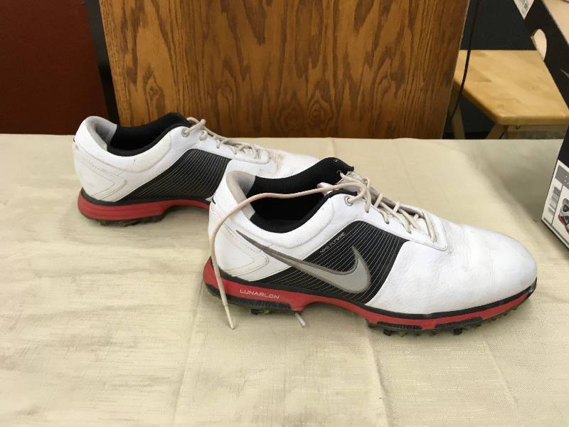 lot 86 image: Nike Lunar Control Golf Shoes