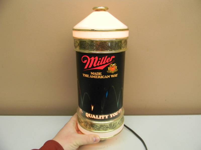 lot 13 image: MILLER HIGH LIFE BOUNCING BALL MOTION SIGN IN EXCELLENT WORKING ORDER - SEE PICTURES
