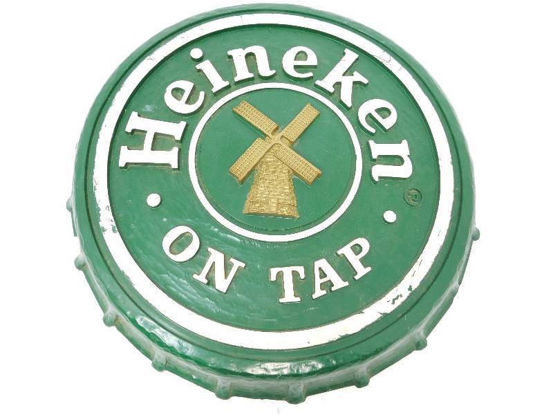 lot 17 image: Heineken On Tap Sign