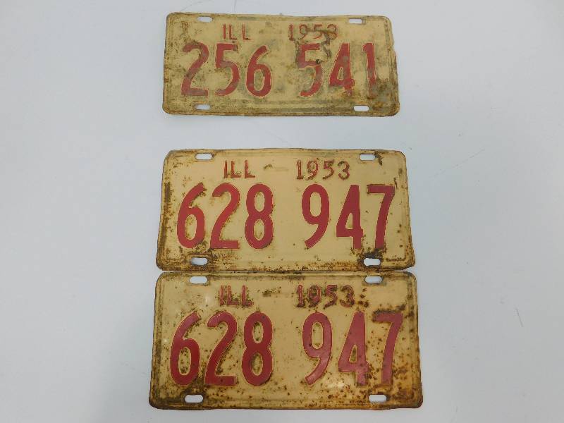 lot 38 image: 3 Vintage License Plates