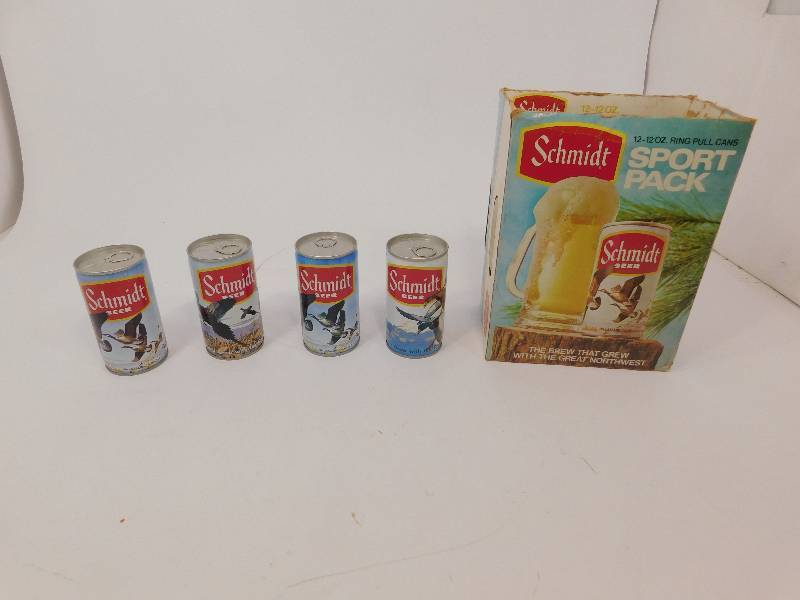 lot 55 image: Vintage Schmidt Beer Sport Pack With 4 Cans