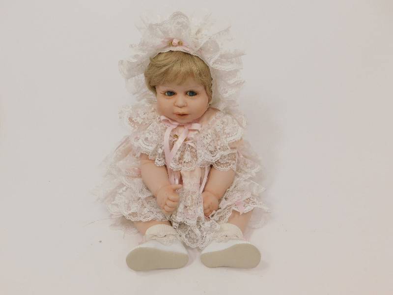 lot 88 image: Collectible Porcelain Doll